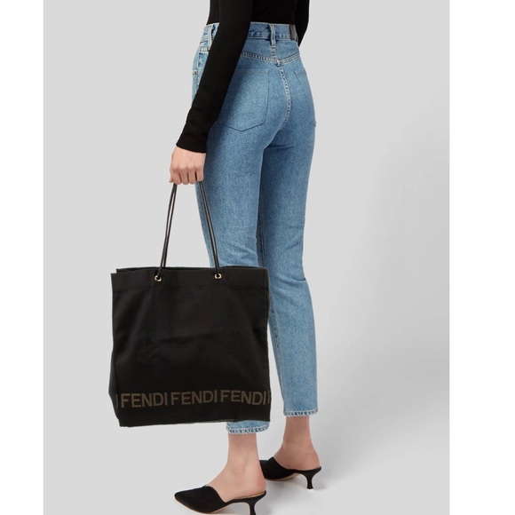 Fendi Black Tote Bag - Picture 1 of 8